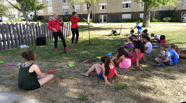 Atelier culturel mis en place par l'association Paq La Lune